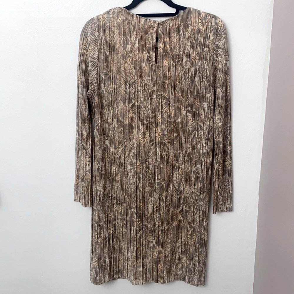 H&M Dress - Picture 3 of 4
